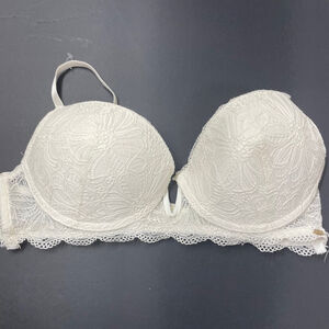 Jessica Simpson Lace Underwire Bra - White